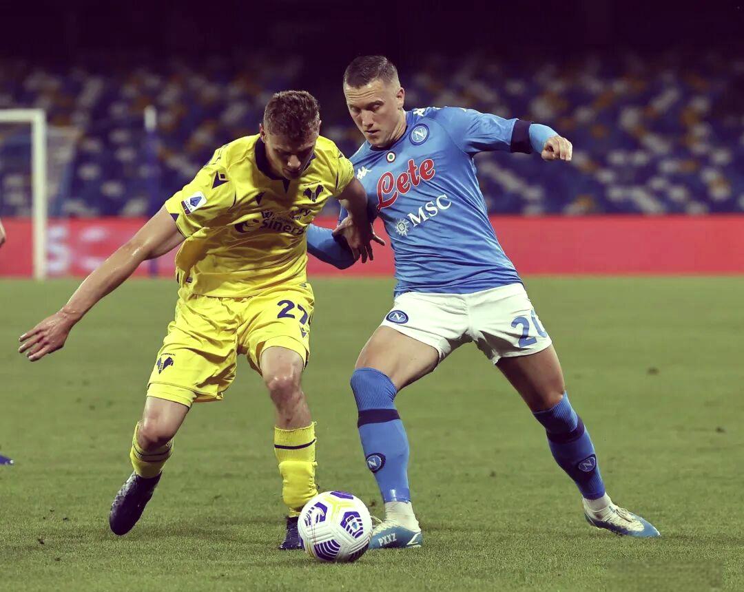 包含欧洲足球联赛：强队之间的硬仗即将打响的词条